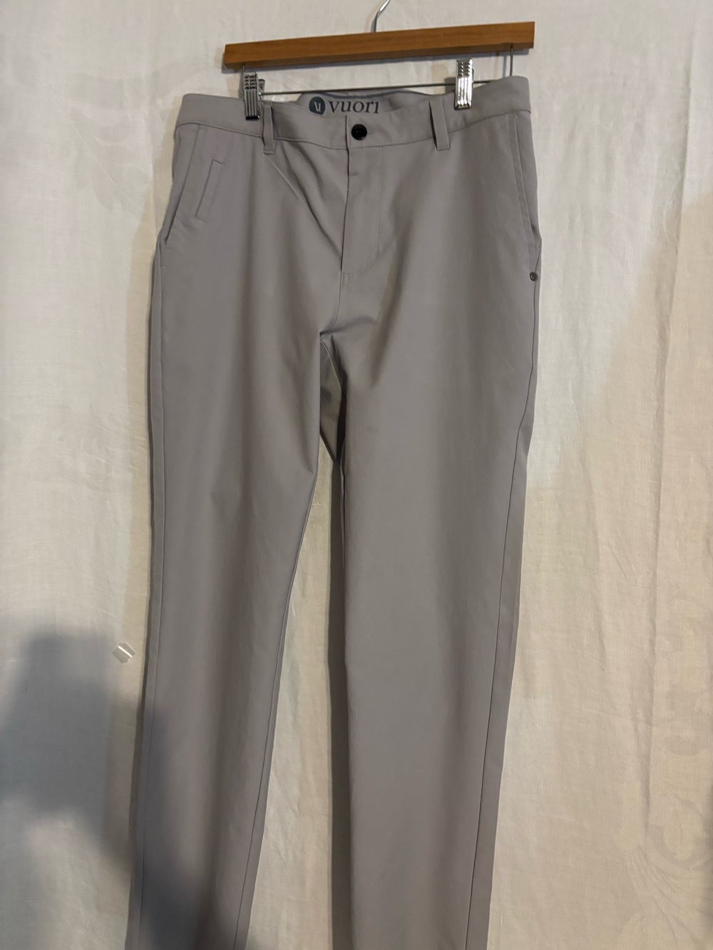 Vuori men’s pants
Size 32